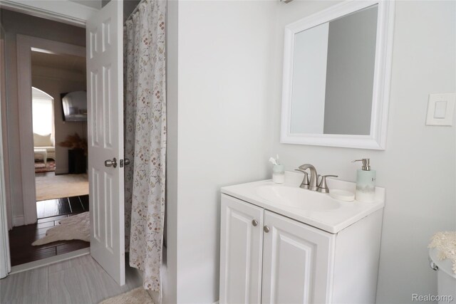7524 Williamson St, Dearborn, MI 48126 - bathroom featuring vanity and curtained shower