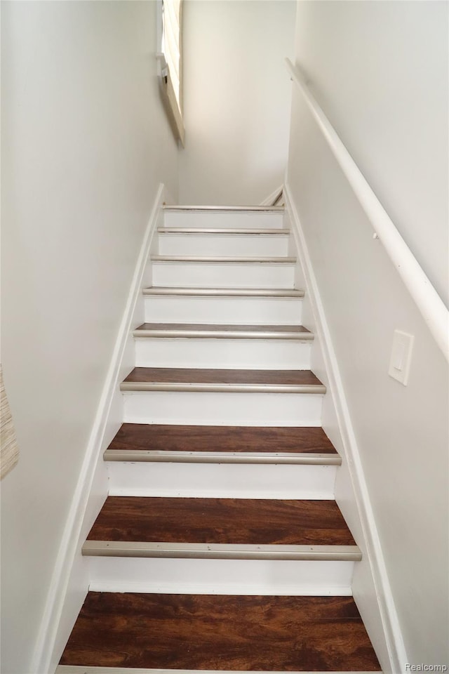 7524 Williamson St, Dearborn, MI 48126 - staircase featuring wood finished floors