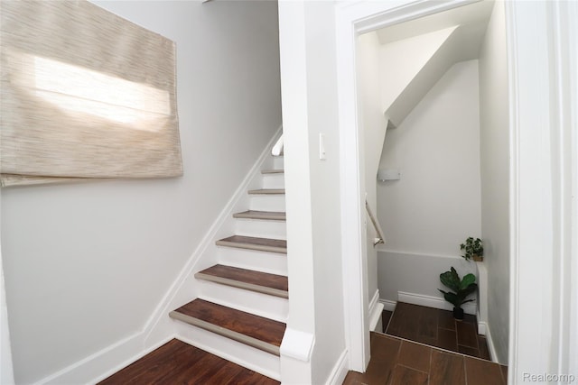 7524 Williamson St, Dearborn, MI 48126 - stairway with wood finished floors