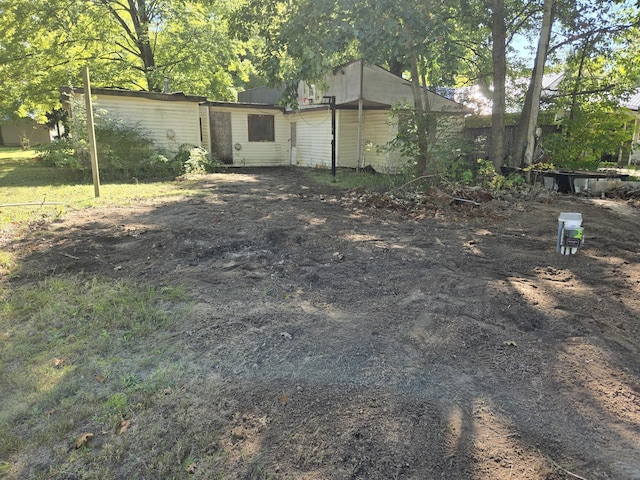 2327 W Midway Dr, White Cloud, MI 49349 - view of yard