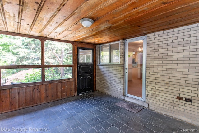 25695 York Rd, Royal Oak, MI 48067 - view of unfurnished sunroom