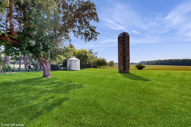 16486 Three Oaks Rd, Three Oaks, MI 49128 - view of green lawn