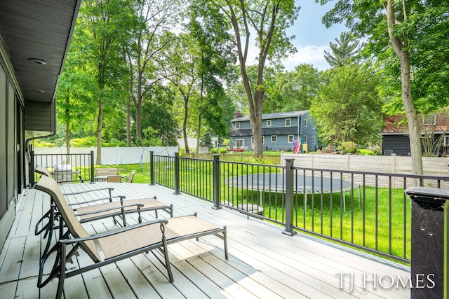 2605 Shadowbrook Dr SE, Grand Rapids, MI 49546 - view of deck