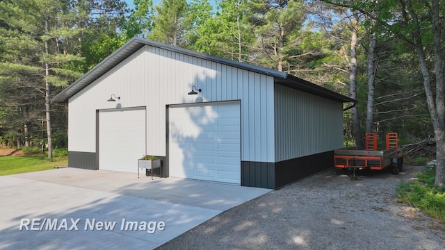 2258 High Rd, Roscommon, MI 48653 - view of detached garage