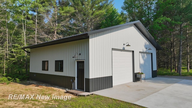 2258 High Rd, Roscommon, MI 48653 - view of detached garage