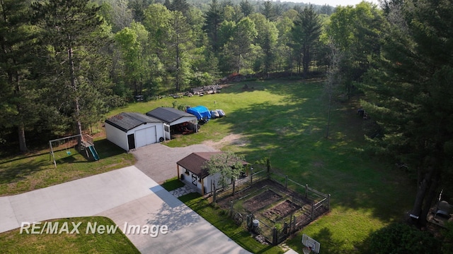 2258 High Rd, Roscommon, MI 48653 - view of subject property with a forest