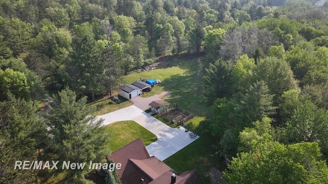 2258 High Rd, Roscommon, MI 48653 - view of subject property featuring a heavily wooded area