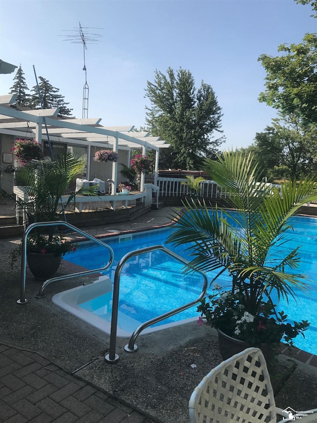 4845 E Dunbar Rd, Monroe, MI 48161 - view of swimming pool