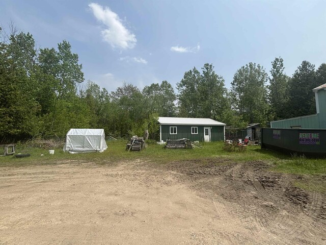 474 Lake Shore Dr, Charlevoix, MI 49720