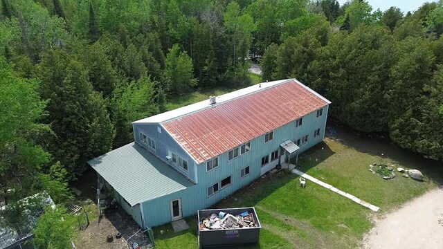 474 Lake Shore Dr, Charlevoix, MI 49720