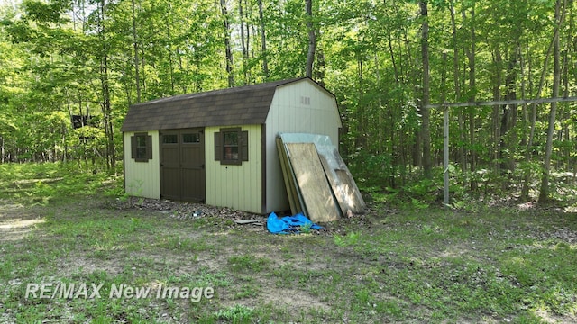 2351 S 10 Mile Rd, Breckenridge, MI 48615