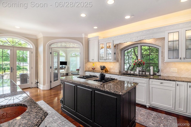 13123 Log Cabin Pt, Fenton, MI 48430 - kitchen featuring stainless steel gas stovetop, french doors, plenty of natural light, recessed lighting, and a kitchen island