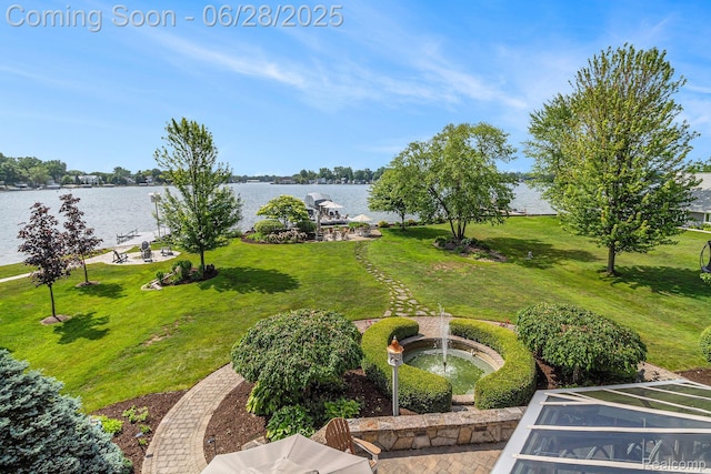 13123 Log Cabin Pt, Fenton, MI 48430 - view of green lawn with a water view