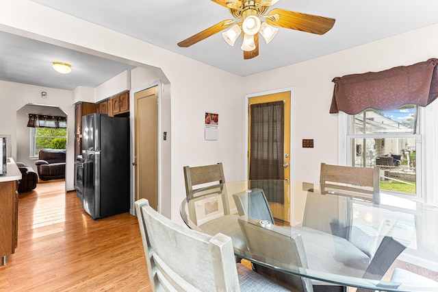 7491 Dacosta, Redford, MI 48239 - dining space with arched walkways, light wood-type flooring, and ceiling fan