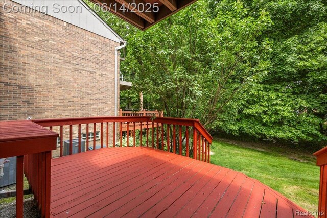 1691 Lodge Pole Ln, Rochester, MI 48309 - photo 5