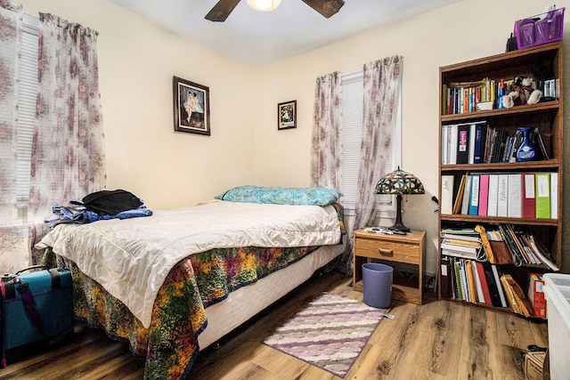 51 Dunning Ave, Battle Creek, MI 49037 - bedroom with wood finished floors and ceiling fan
