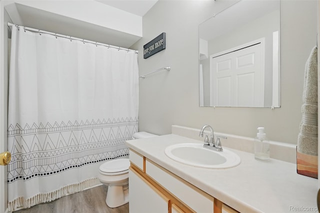 1372 Maryland St, Grosse Pointe, MI 48230 - bathroom with vanity, wood finished floors, and curtained shower