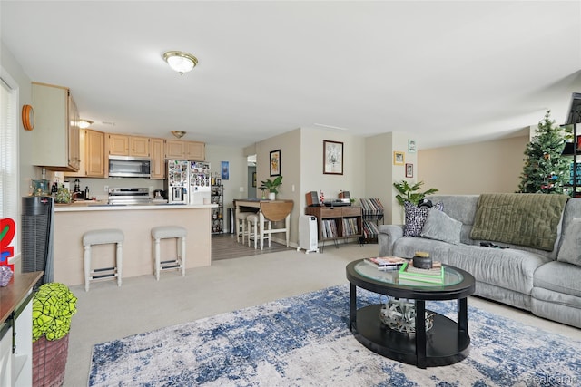 1372 Maryland St, Grosse Pointe, MI 48230 - living area featuring light carpet