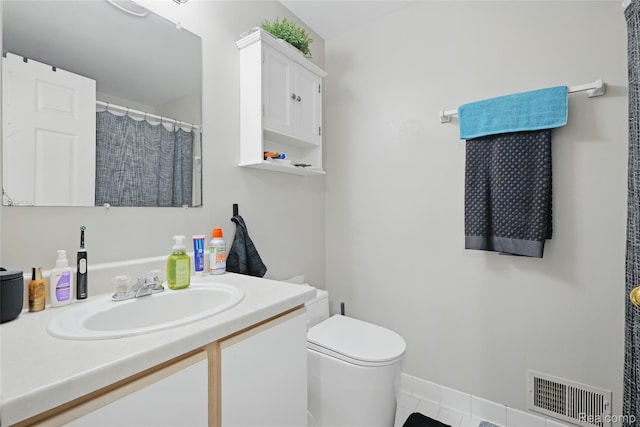 1372 Maryland St, Grosse Pointe, MI 48230 - bathroom with vanity and tile patterned floors