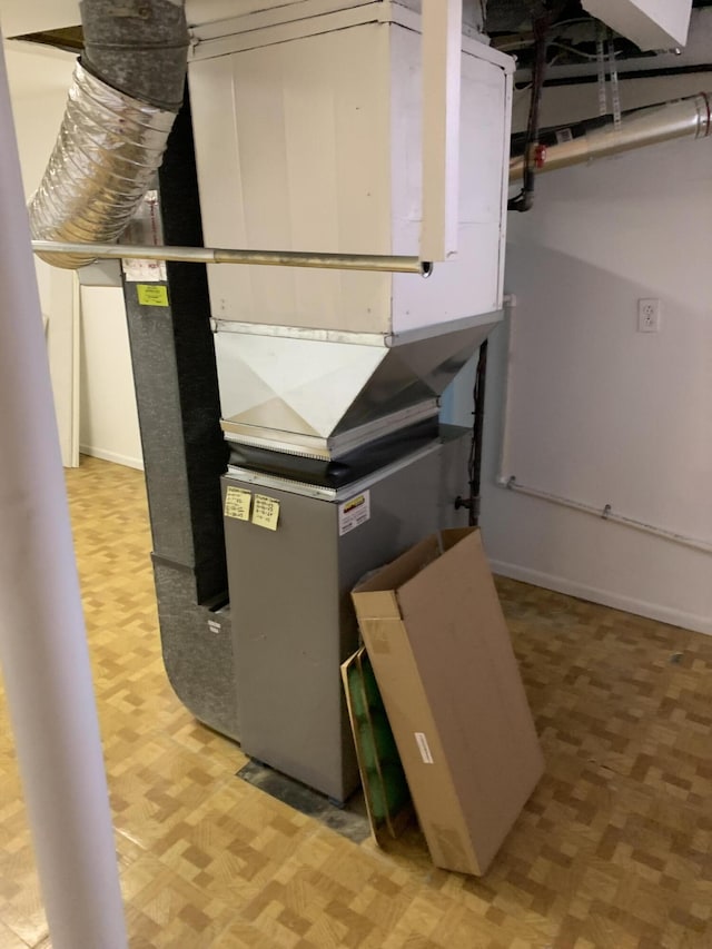 34203 Tomahawk St, Westland, MI 48185 - utilities with heating unit