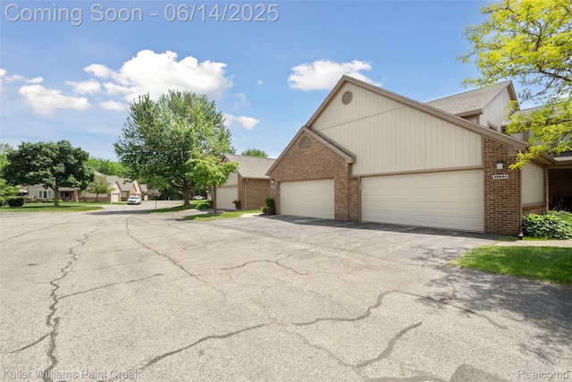 46860 High Meadows Ct, Macomb, MI 48044 - view of asphalt road