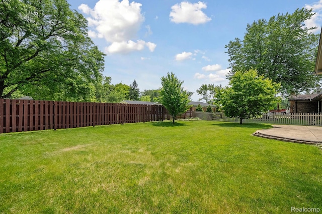 7302 Parkway Ct, Canton, MI 48187 - view of fenced backyard