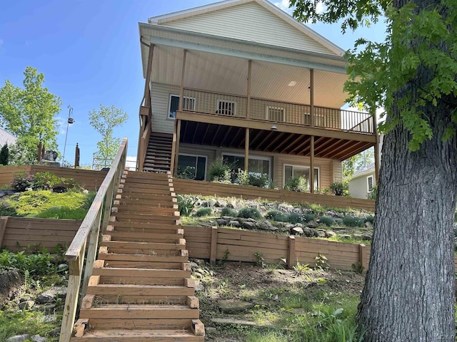112 Kilkenny Dr, Onsted, MI 49265 - rear view of house with stairs
