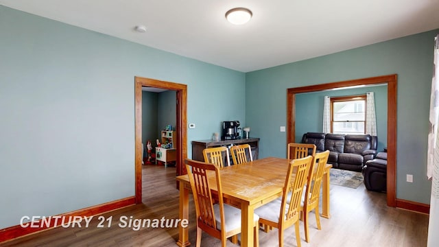408 S Alp St, Bay City, MI 48706 - dining room with wood finished floors and baseboards