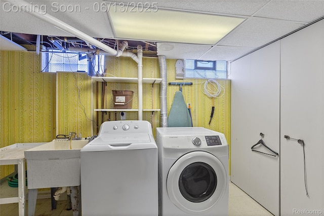 24921 Notre Dame St, Dearborn, MI 48124 - laundry area with washer and dryer