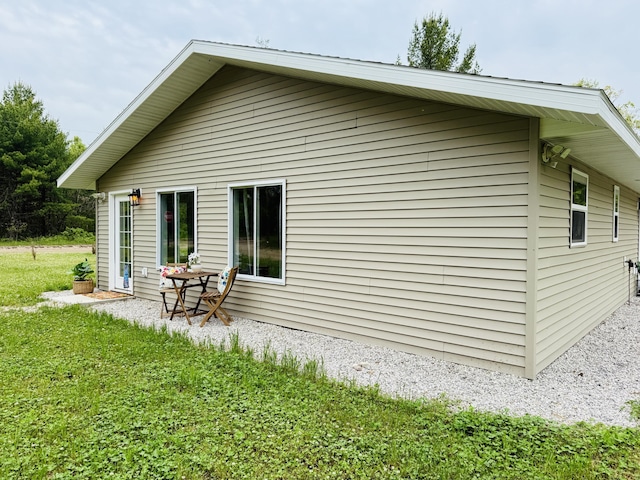 4223 S Harvard Ave, Baldwin, MI 49304 - back of property with a yard