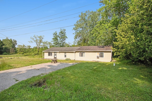 6530 Hollywood Dr, Coloma, MI 49038 - photo 4