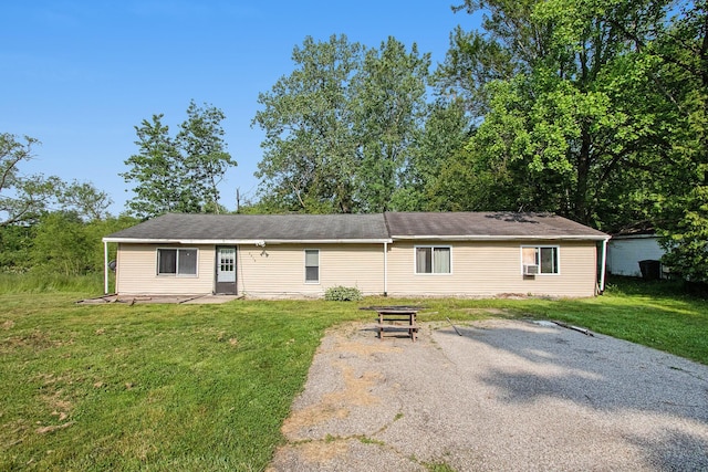 6530 Hollywood Dr, Coloma, MI 49038 - photo 5