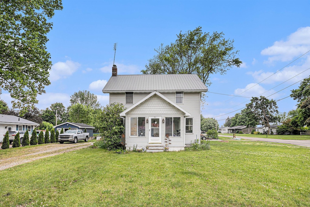 511 E Chicago Rd, White Pigeon, MI 49099 - photo 1