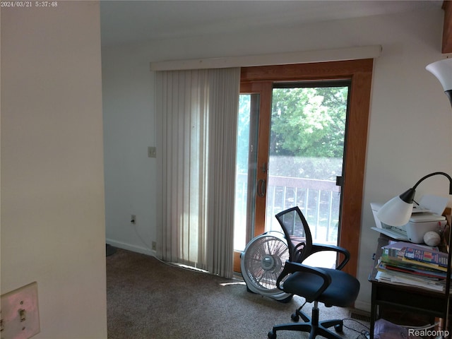 6140 Mcguire Rd, Fenton, MI 48430 - office space with carpet