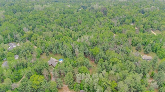 6369 Wooded Trl, Houghton Lake, MI 48629