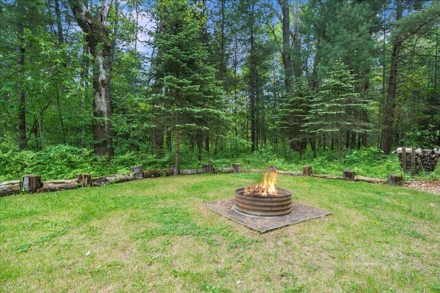 6369 Wooded Trl, Houghton Lake, MI 48629