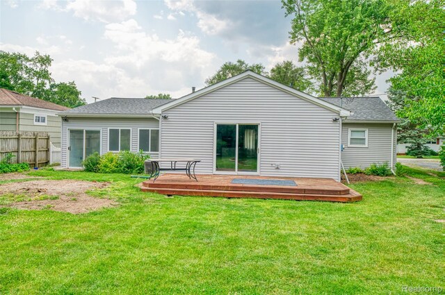 3260 Van Campen Dr, Waterford, MI 48329 - back of house with a deck and roof with shingles
