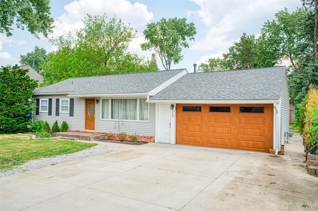 3260 Van Campen Dr, Waterford, MI 48329 - single story home featuring a garage, roof with shingles, and concrete driveway