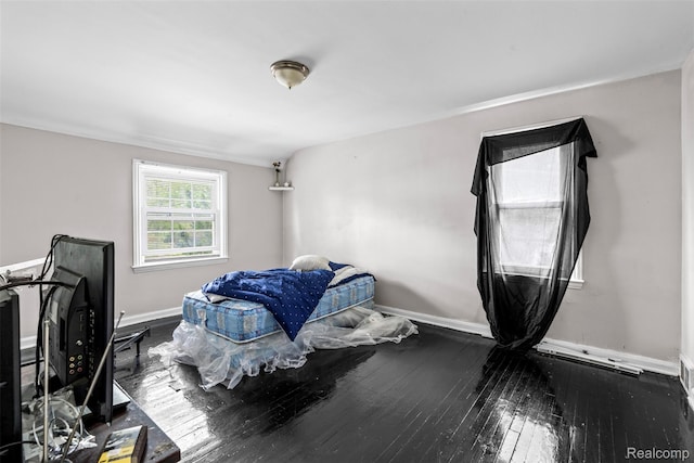 11603 Lansdowne St, Detroit, MI 48224 - bedroom featuring wood-type flooring and baseboards