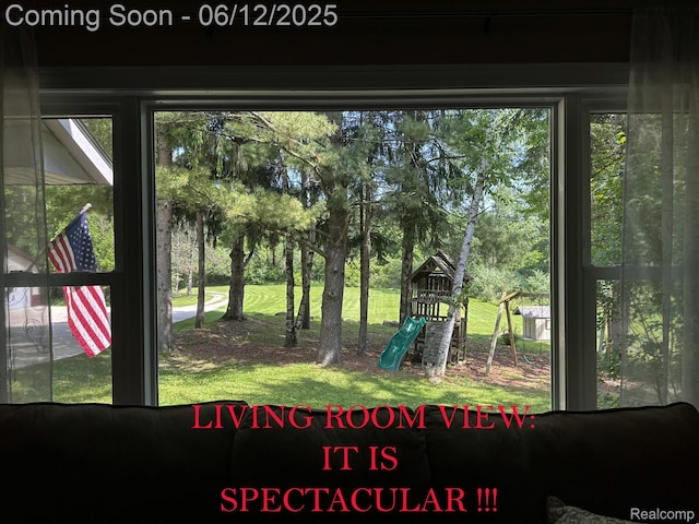 5836 Ewalt Rd, Imlay City, MI 48444 - interior space