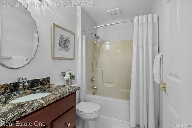 7244 Millrock Ave, Shelby Twp, MI 48317 - full bathroom featuring vanity and shower / bath combo with shower curtain