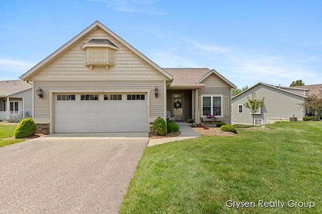 971 Aberdeen Way, Hudsonville, MI 49426 - view of front facade with an attached garage, driveway, and a front yard