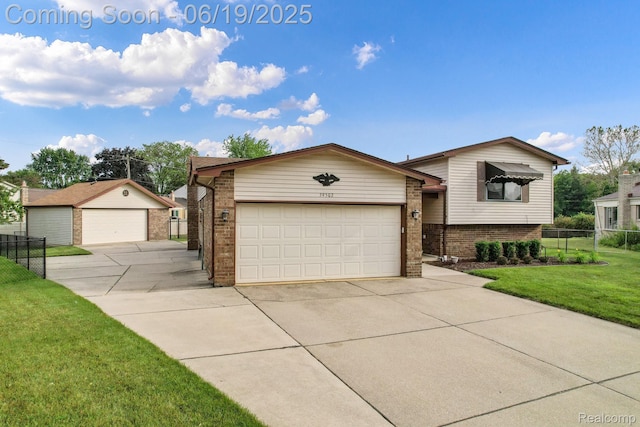39502 Salvatore Dr, Sterling Heights, MI 48313 - tri-level home with brick siding