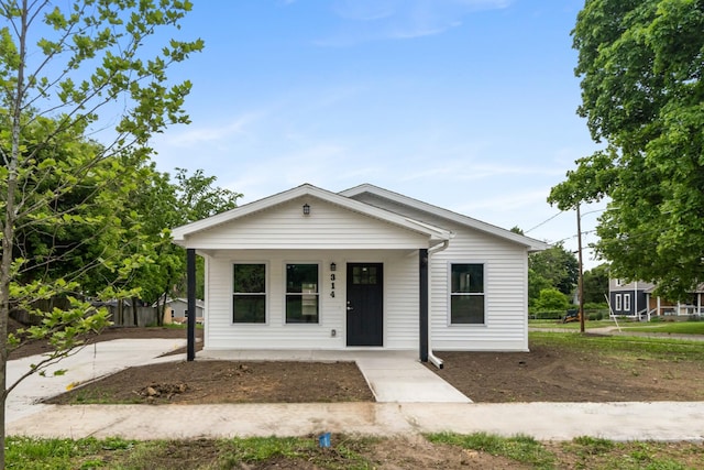 314 N Perrine St, Jackson, MI 49201 - photo 1