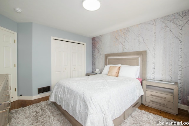 1706 Steff Ct SW, Wyoming, MI 49519 - bedroom with wood finished floors and a closet