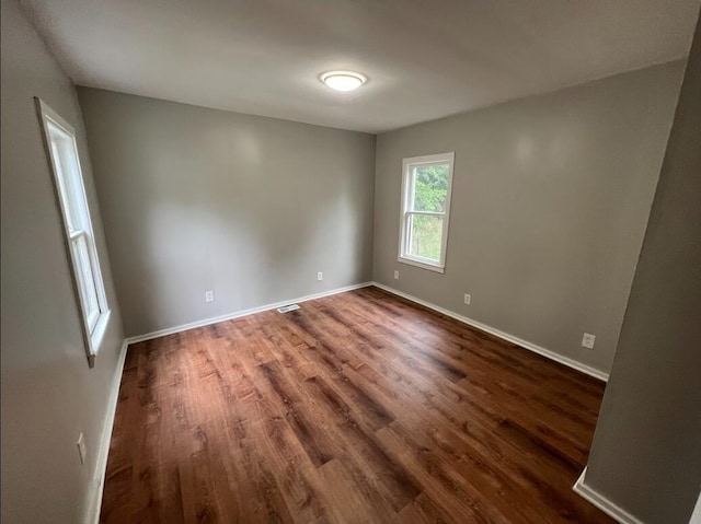 298 Mclaughlin Ave, Muskegon, MI 49442 - photo 12