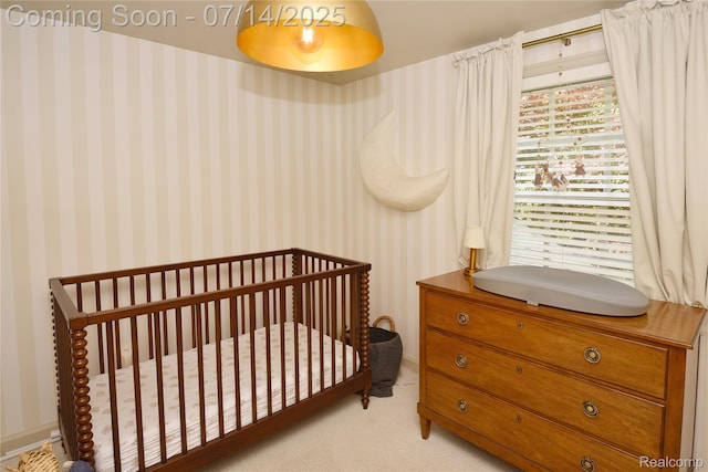 32965 Franklin Ct, Franklin, MI 48025 - bedroom featuring wallpapered walls and light carpet
