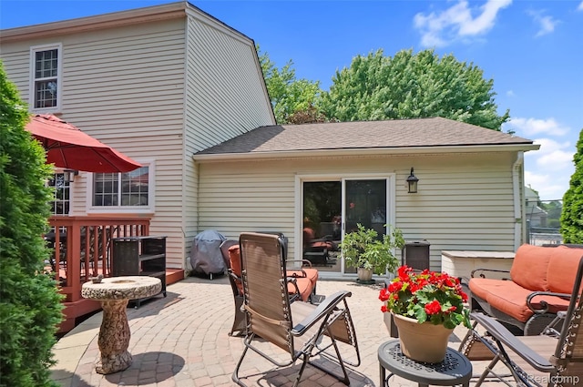 54286 Bradshaw Dr, New Baltimore, MI 48047 - view of patio