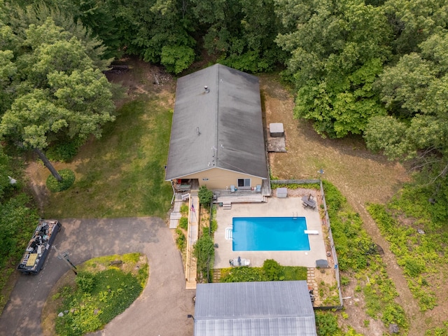 55840 Western Ave, Mattawan, MI 49071 - view of subject property with a pool