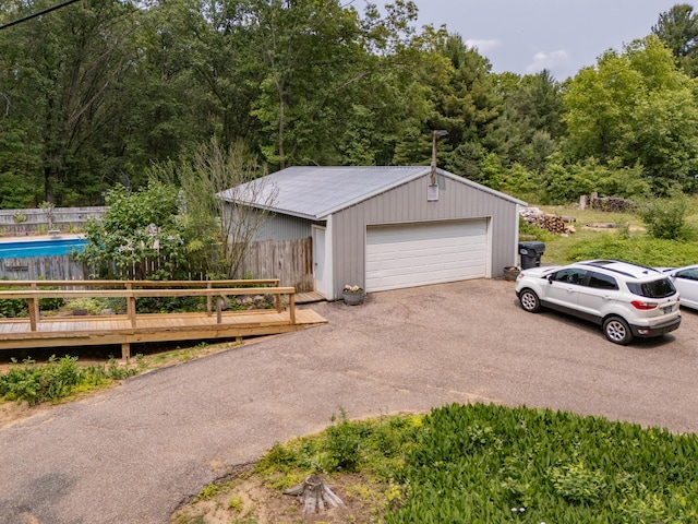 55840 Western Ave, Mattawan, MI 49071 - detached garage with a wooded view